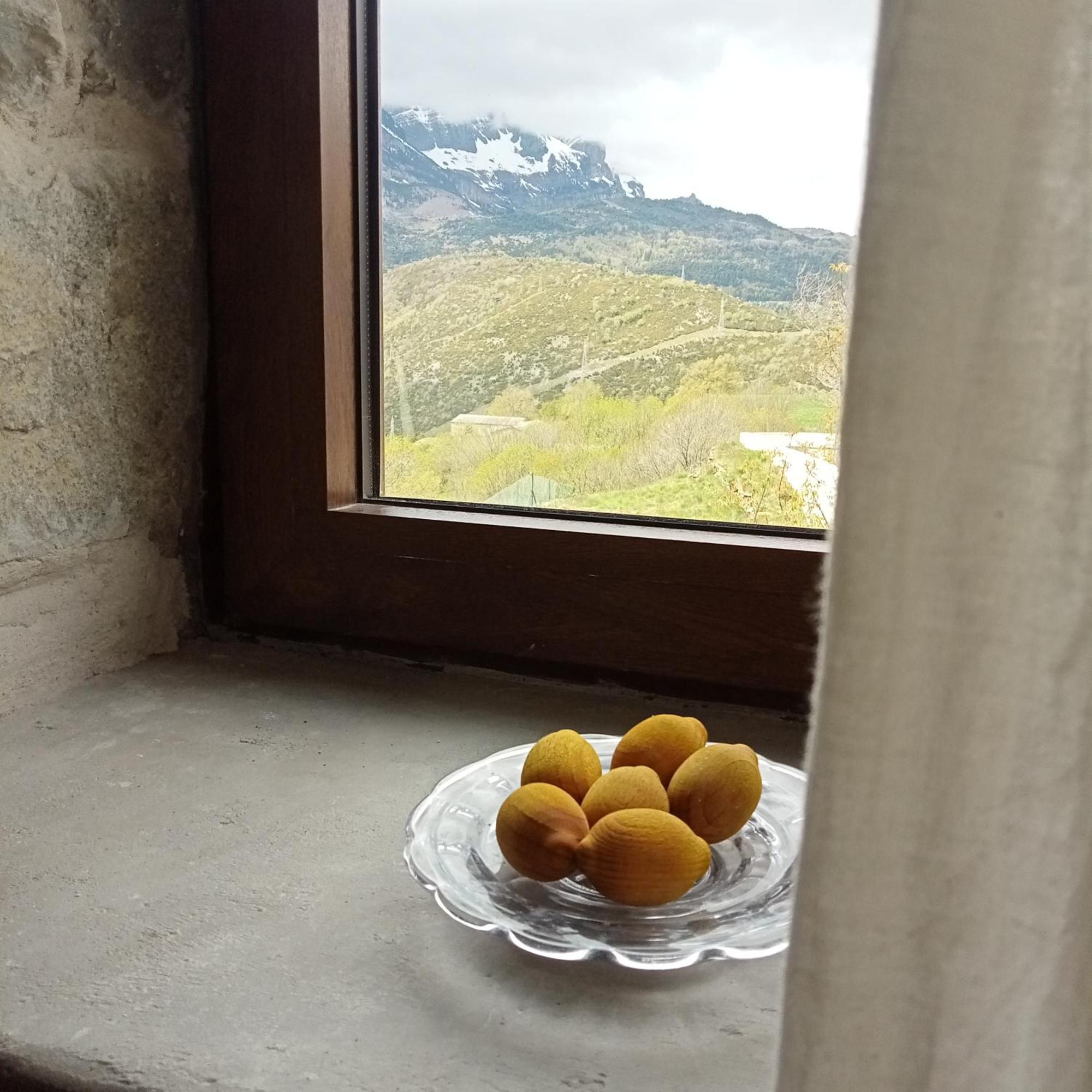 Suite En Cuadra Pajar, Casa Rural Hoz de Jaca Dış mekan fotoğraf