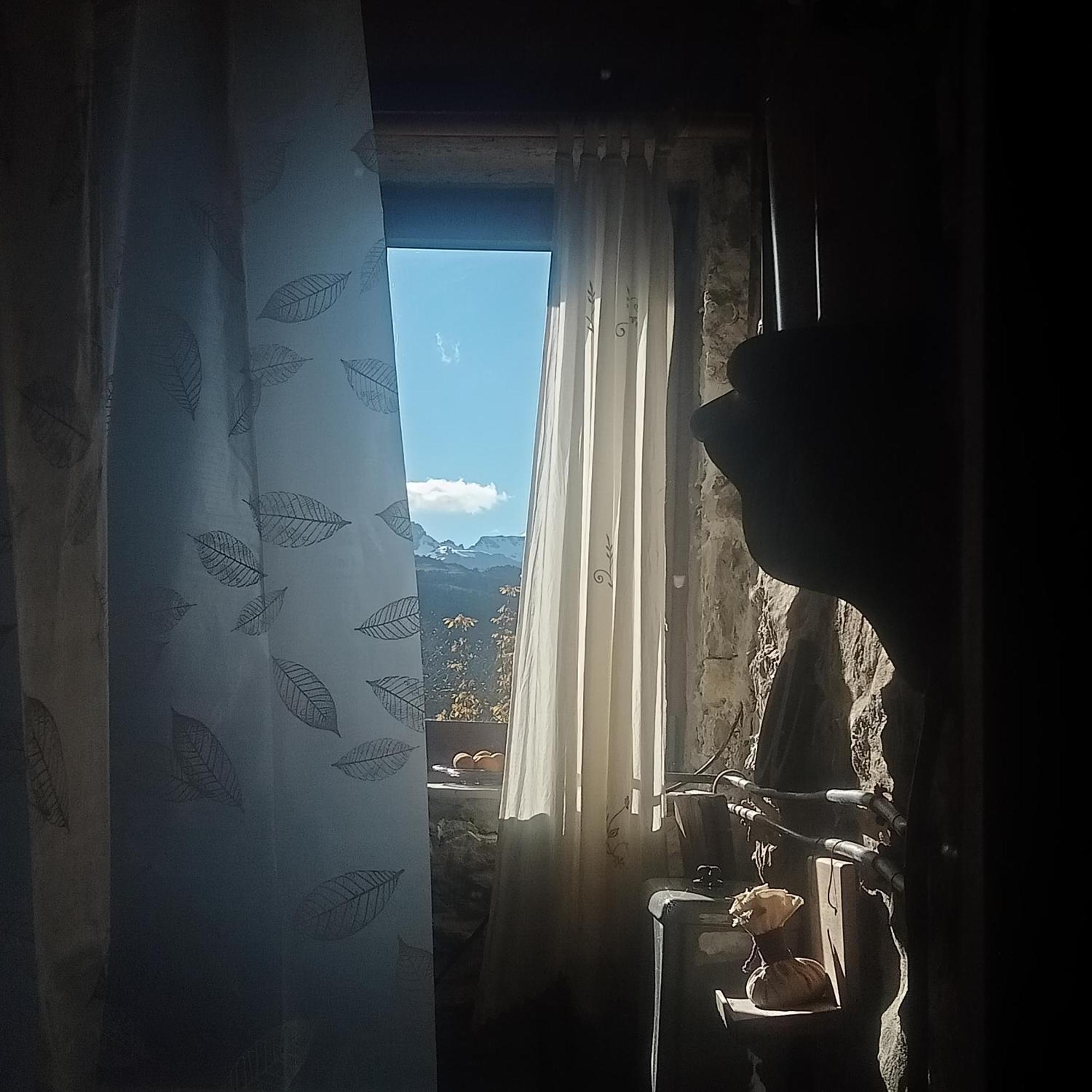 Suite En Cuadra Pajar, Casa Rural Hoz de Jaca Dış mekan fotoğraf