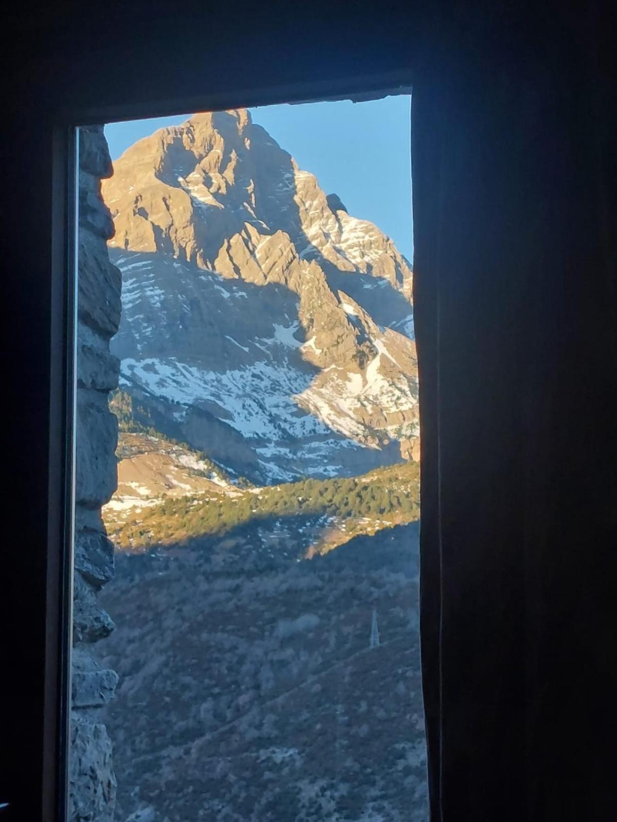 Suite En Cuadra Pajar, Casa Rural Hoz de Jaca Oda fotoğraf